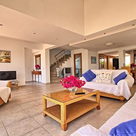Villa Sea Breeze Protaras