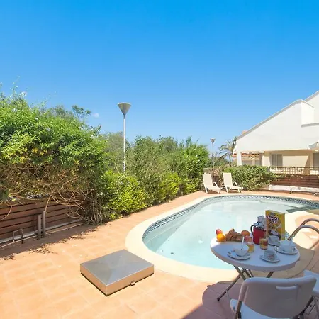 Sea Breeze Villa